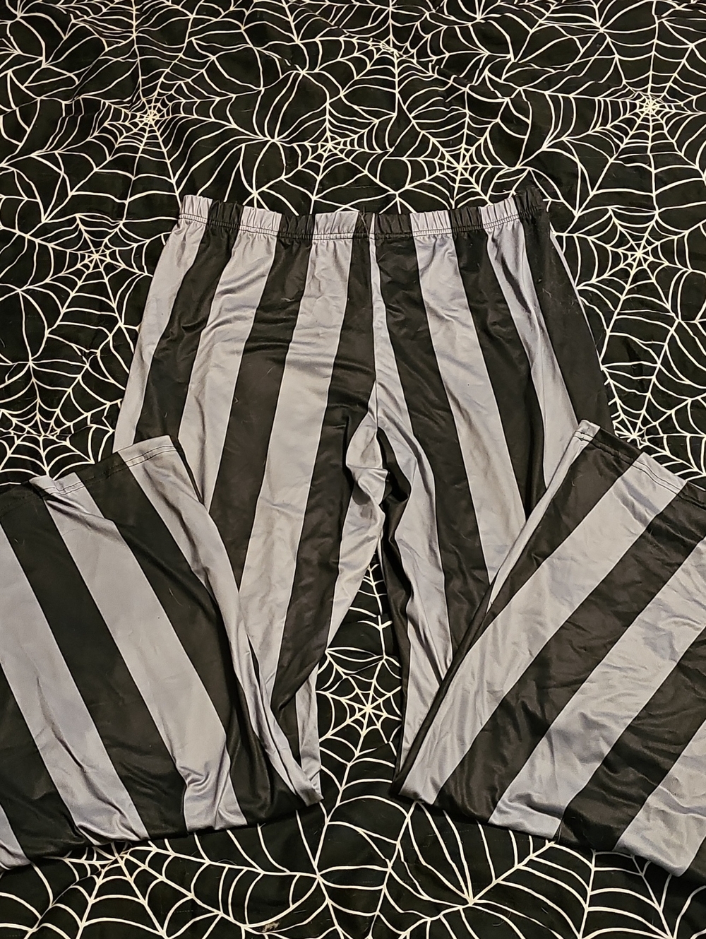 1xl Shein Beetlejuice Bell Bottoms, Black And grey, BNWOT